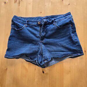 Jessica Simpson Denim Shorts Women's Size 10/30 Blue Pockets Zipper button